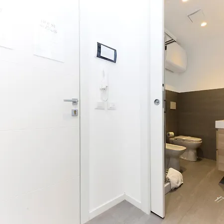 Aquarium View | 4 People | Ac | Wifi By Tilo Apartment
